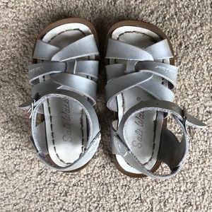 Salt water sandals size 6